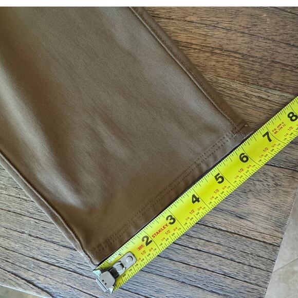 Vuori Men's Meta Slim Athletic Pant - Size 32 - Picture 8 of 10